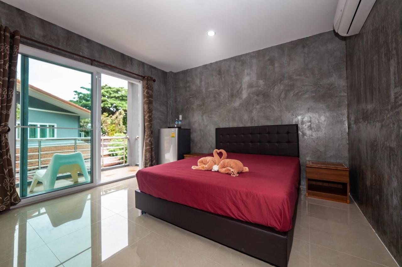 Maenam Villa Hotel Mae Nam Exterior photo