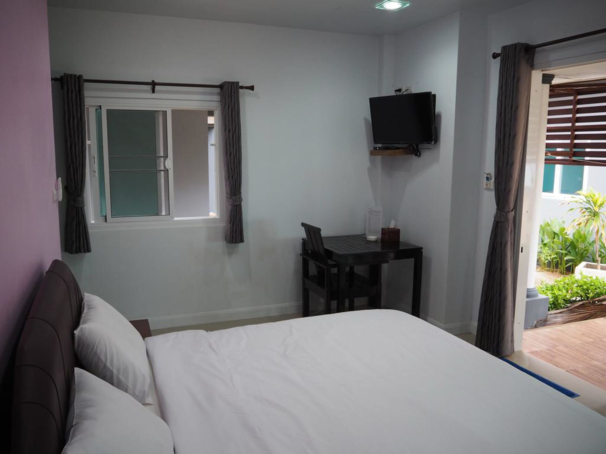 Maenam Villa Hotel Mae Nam Exterior photo